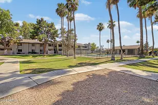 533 W Guadalupe Rd, Mesa, AZ 85210 - Photo 12