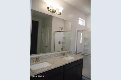 18156 W Daley Lane, Surprise, AZ 85387 - Photo 10