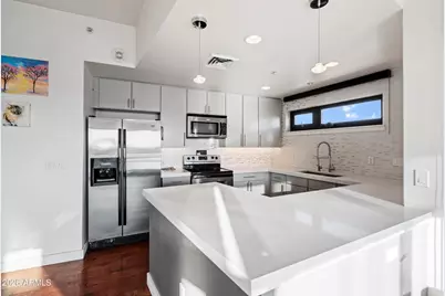 310 S 4th Street #601, Phoenix, AZ 85004 - Photo 6