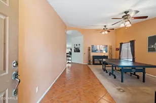 566 W Cobblestone Ct, Casa Grande, AZ 85122 - Photo 10