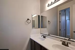 141 W Hackberry Dr, Chandler, AZ 85248 - Photo 20