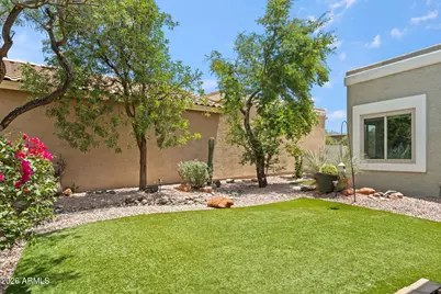 9343 E Windrose Drive, Scottsdale, AZ 85260 - Photo 8