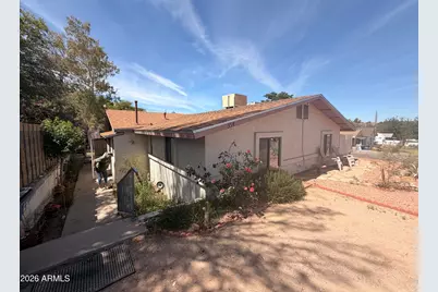 354 N Jackson Street, Wickenburg, AZ 85390 - Photo 2