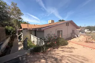 354 N Jackson St, Wickenburg, AZ 85390 - Photo 2