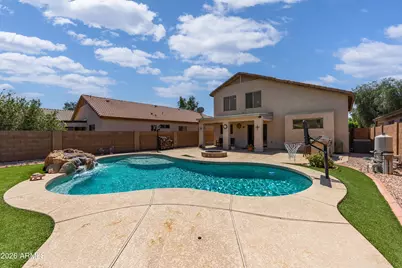 11234 W Almeria Road, Avondale, AZ 85392 - Photo 28