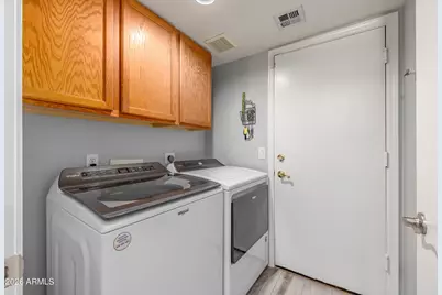 11234 W Almeria Road, Avondale, AZ 85392 - Photo 22