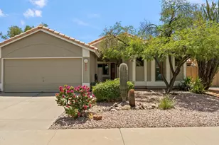 9343 E Windrose Dr, Scottsdale, AZ 85260 - Photo 4
