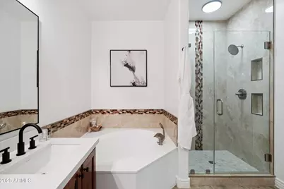 5450 E Deer Valley Drive #Unit 1215, Phoenix, AZ 85054 - Photo 16
