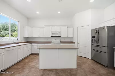 2808 E Park Avenue, Gilbert, AZ 85234 - Photo 14