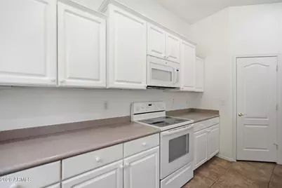 2808 E Park Avenue, Gilbert, AZ 85234 - Photo 18