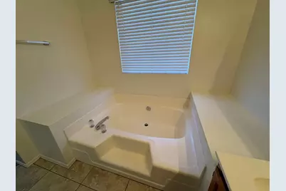 6526 N 69th Drive, Glendale, AZ 85303 - Photo 12
