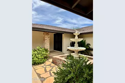 5911 E Peak View Road, Cave Creek, AZ 85331 - Photo 2