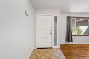 5513 W Waltann Ln, Glendale, AZ 85306 - Photo 4