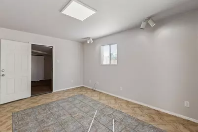 5513 W Waltann Lane, Glendale, AZ 85306 - Photo 14