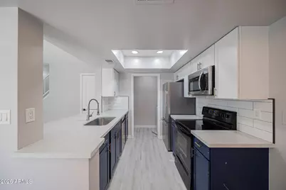 4403 E Riverside Street, Phoenix, AZ 85040 - Photo 8