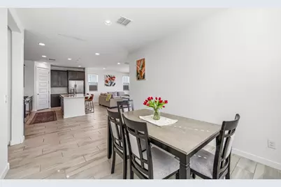 2053 W Sienna Bouquet Place, Phoenix, AZ 85085 - Photo 16
