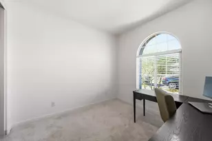 2053 W Sienna Bouquet Pl, Phoenix, AZ 85085 - Photo 32