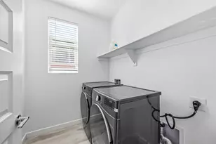 2053 W Sienna Bouquet Pl, Phoenix, AZ 85085 - Photo 36