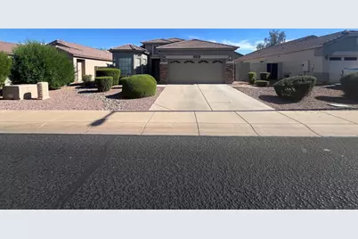 16829 W Cottonwood Street, Surprise, AZ 85388 - Photo 2