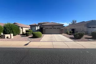16829 W Cottonwood St, Surprise, AZ 85388 - Photo 2
