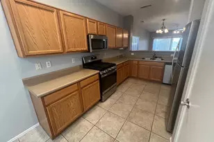 16829 W Cottonwood St, Surprise, AZ 85388 - Photo 8