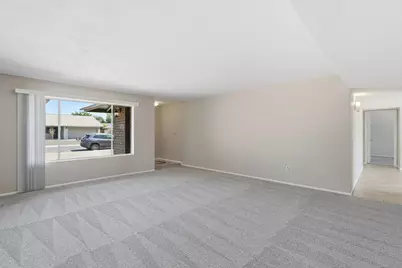 4401 E Emile Zola Avenue, Phoenix, AZ 85032 - Photo 6