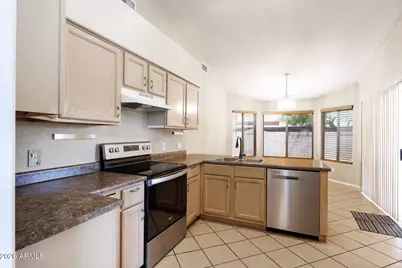 1668 E Christina Street, Casa Grande, AZ 85122 - Photo 14