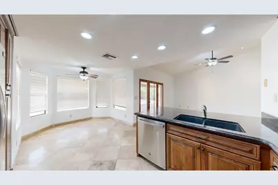 10575 E Mission Lane, Scottsdale, AZ 85258 - Photo 8