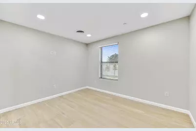 2223 N 74th Street, Scottsdale, AZ 85257 - Photo 14