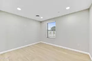 2223 N 74th St, Scottsdale, AZ 85257 - Photo 14