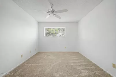 9662 W Cinnabar Avenue #B, Peoria, AZ 85345 - Photo 14