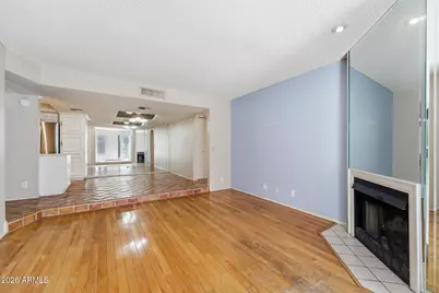 1820 E Morten Avenue #111, Phoenix, AZ 85020 - Photo 6