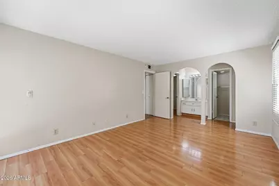 1820 E Morten Avenue #111, Phoenix, AZ 85020 - Photo 16