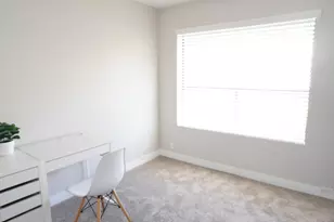 5002 E Hazel Dr, Phoenix, AZ 85044 - Photo 20