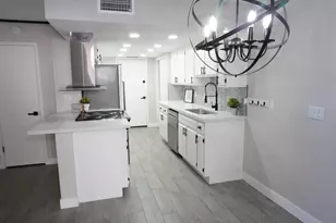 5002 E Hazel Dr, Phoenix, AZ 85044 - Photo 16