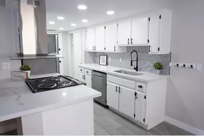 5002 E Hazel Drive #Unit 2, Phoenix, AZ 85044 - Photo 8