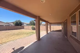 1043 E Daniella Dr, San Tan Valley, AZ 85140 - Photo 16