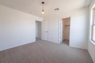 1043 E Daniella Dr, San Tan Valley, AZ 85140 - Photo 12