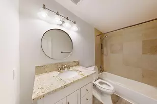 4537 E Devonshire Ave, Phoenix, AZ 85018 - Photo 20