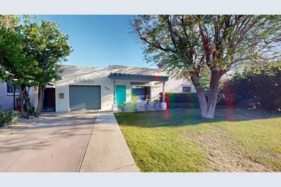 4537 E Devonshire Avenue, Phoenix, AZ 85018 - Photo 2