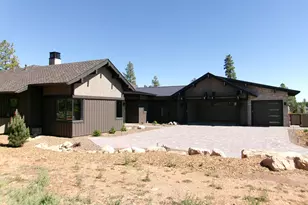 2460 S Pinyon Jay Dr, Flagstaff, AZ 86005 - Photo 1