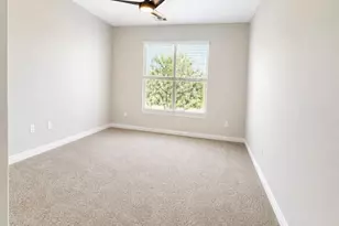2425 W Bronco Butte Trl, Phoenix, AZ 85085 - Photo 14