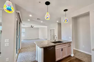 2425 W Bronco Butte Trl, Phoenix, AZ 85085 - Photo 4