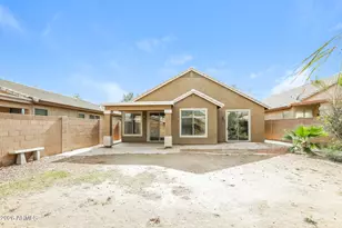 10 E Mill Reef Dr, San Tan Valley, AZ 85143 - Photo 20