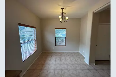 17190 W Desert Lane, Surprise, AZ 85388 - Photo 4