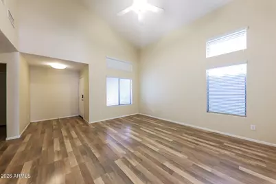 22512 N Davis Way, Maricopa, AZ 85138 - Photo 4