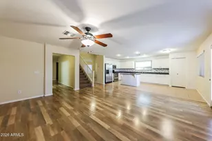 22512 N Davis Way, Maricopa, AZ 85138 - Photo 8