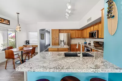 1241 E Captain Dreyfus Avenue, Phoenix, AZ 85022 - Photo 14