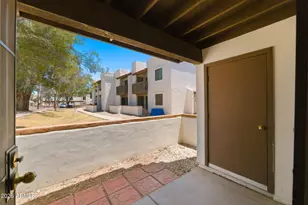 2201 W Union Hills Dr, Phoenix, AZ 85027 - Photo 26