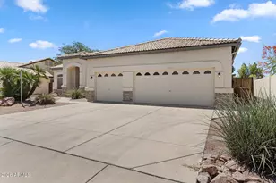 11041 W Sierra Pinta Dr, Peoria, AZ 85373 - Photo 6